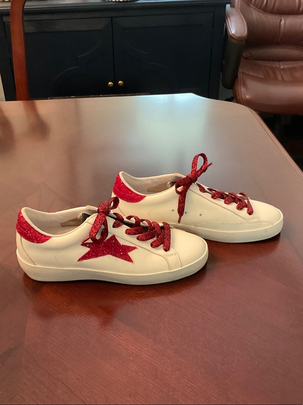 Women’s Italian leather White Sneakers with Red Glitter Star and Laces